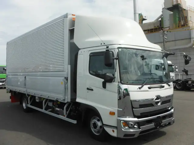 日野 レンジャー 中型/増トン ウイング エアサス ベッドの中古トラック画像2