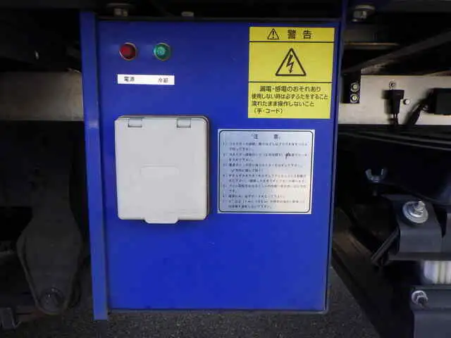 三菱 ファイター 中型/増トン 冷凍冷蔵 低温 パワーゲートの中古トラック画像像17