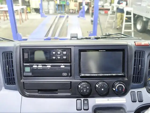 三菱 キャンター 小型 冷凍冷蔵 低温 パワーゲートの中古トラック画像12