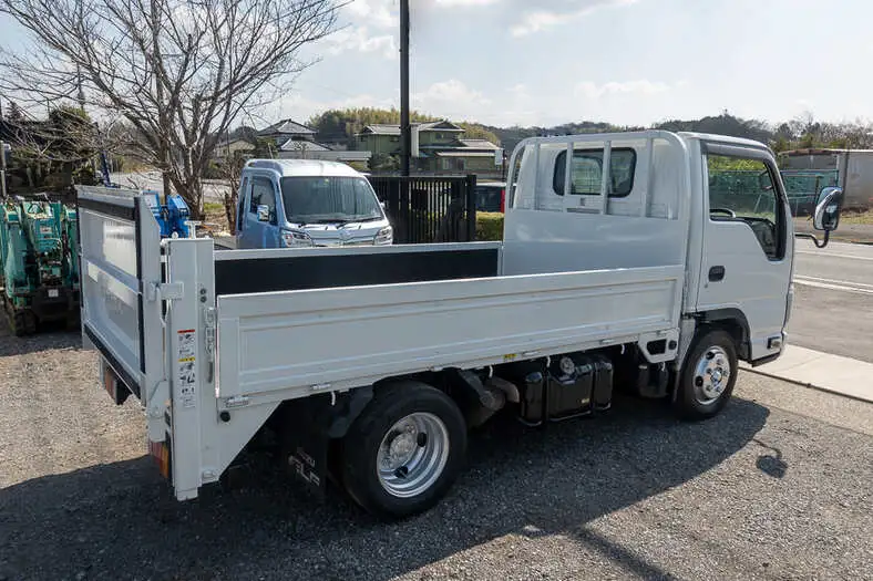 いすゞ エルフ 小型 平ボディ パワーゲート TKG-NJR85Aの中古トラック画像2