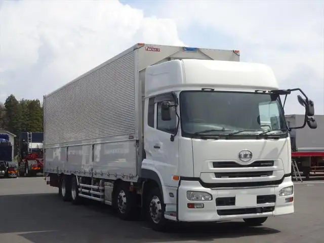 日産UD クオン 大型 ウイング ハイルーフ エアサスの中古トラック画像2