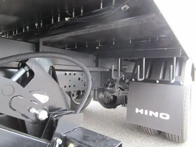 日野 デュトロ 小型 アルミバン パワーゲート サイドドアの中古トラック画像18