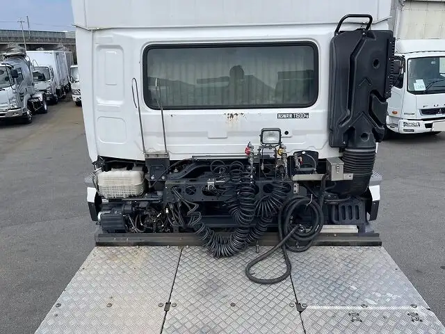 日産UD クオン 大型 トラクター ハイルーフ 1デフの中古トラック画像6