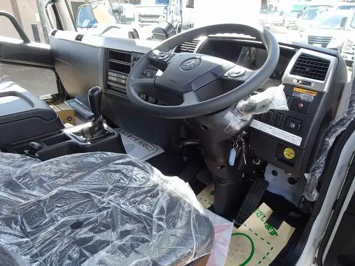 三菱 ファイター 中型/増トン クレーン付 アルミブロック エアサスの中古トラック画像10