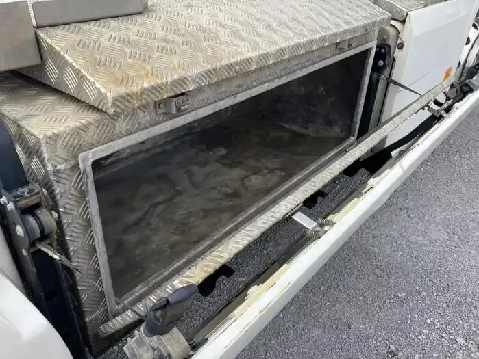 ボルボ トラック 大型 トラクター 1デフ ベッドの中古トラック画像像17