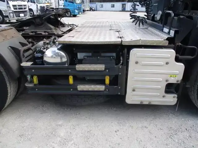 いすゞ ギガ 大型 トラクター ハイルーフ 1デフの中古トラック画像13