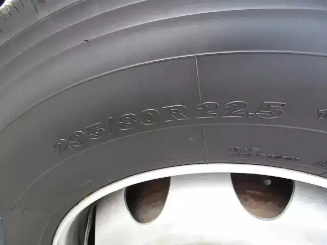 いすゞ ギガ 大型 トラクター ハイルーフ 1デフの中古トラック画像20
