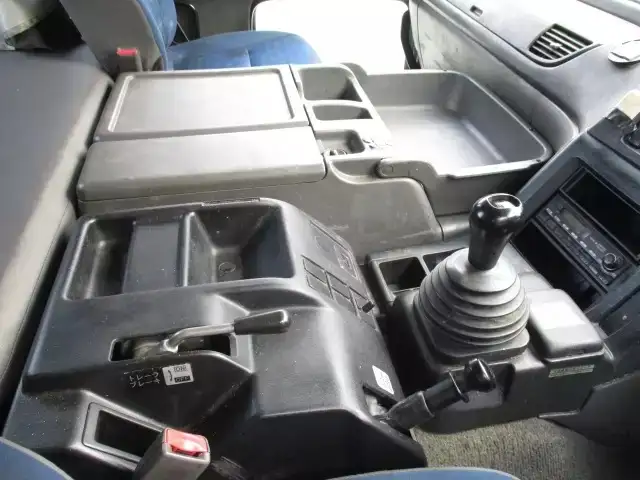 いすゞ ギガ 大型 トラクター ハイルーフ 1デフの中古トラック画像10