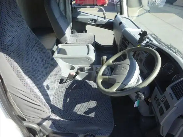 三菱 ファイター 中型/増トン 車両重機運搬 ラジコン ウインチの中古トラック画像14