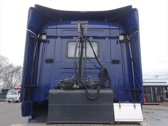 スカニア トラック 大型 トラクター LA4X2MNAC の中古トラック