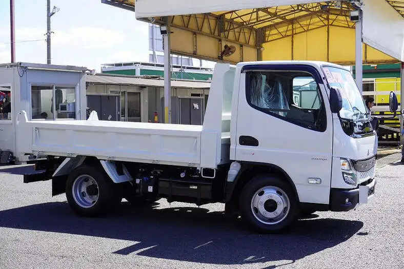 三菱 キャンター 小型 ダンプ 強化 2RG-FBA60の中古トラック画像2