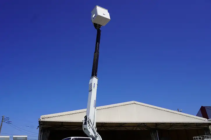 三菱 キャンター 小型 高所・建柱車 高所作業車 電工仕様の中古トラック画像4