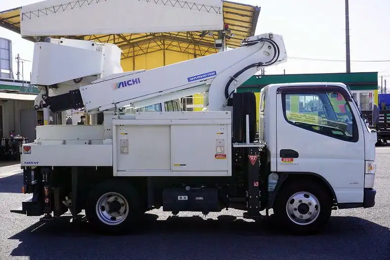 三菱 キャンター 小型 高所・建柱車 高所作業車 電工仕様の中古トラック画像2