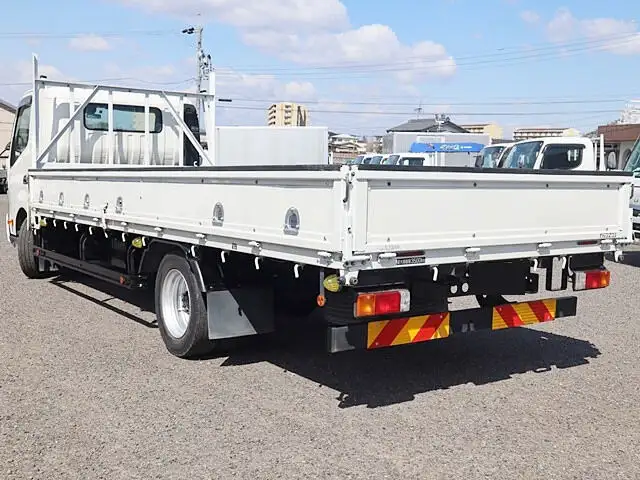 トヨタ ダイナ 小型 平ボディ TDG-XZU732 H31/R1の中古トラック画像5