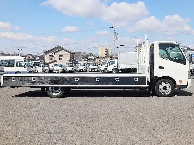 トヨタ ダイナ 小型 平ボディ TDG-XZU732 H31/R1の中古トラック画像8