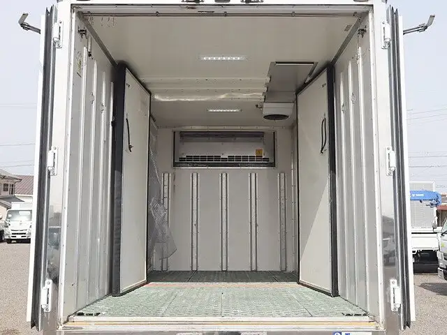 いすゞ エルフ 小型 冷凍冷蔵 低温 スタンバイの中古トラック画像8
