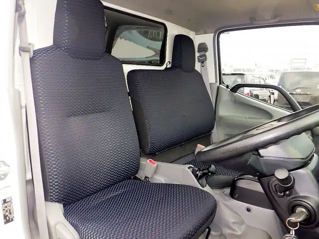 日野 デュトロ 小型 平ボディ 幌 パワーゲートの中古トラック画像12