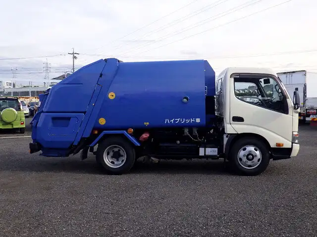 日野 デュトロ 小型 パッカー車 プレス式 TSG-XKU600Xの中古トラック画像2