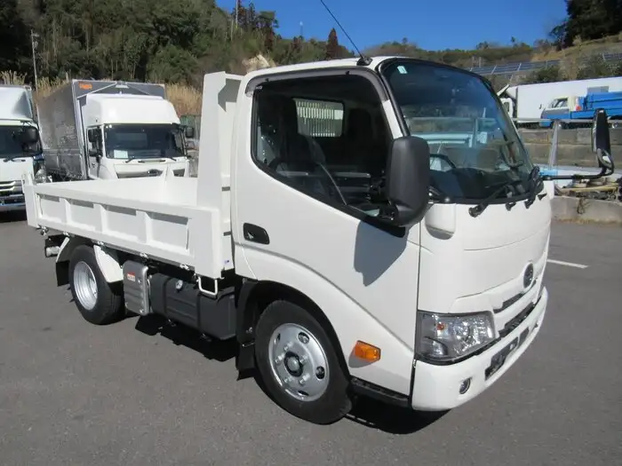 日野 デュトロ 小型 ダンプ 強化 2RG-XZU600Tの中古トラック画像2