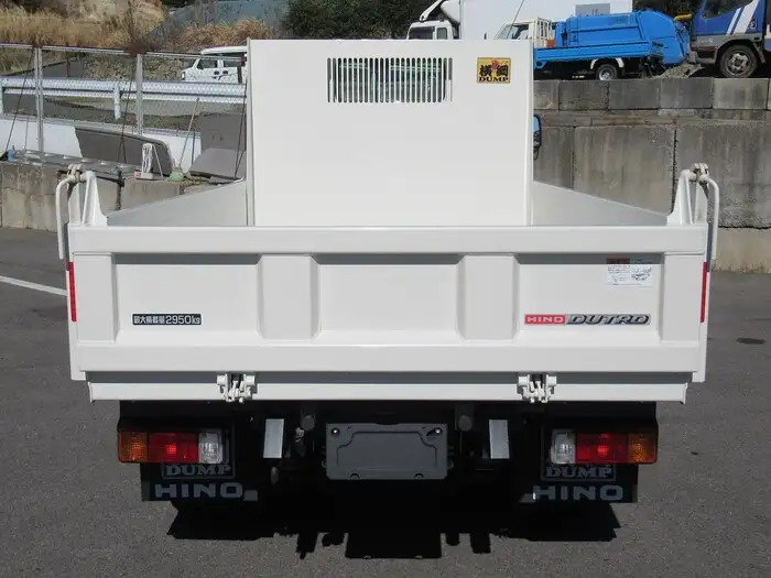 日野 デュトロ 小型 ダンプ 強化 2RG-XZU600Tの中古トラック画像4
