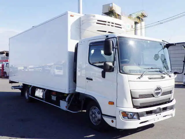 日野 レンジャー 中型/増トン 冷凍冷蔵 低温 パワーゲートの中古トラック画像2