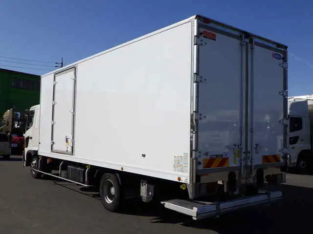 日野 レンジャー 中型/増トン 冷凍冷蔵 低温 パワーゲートの中古トラック画像4