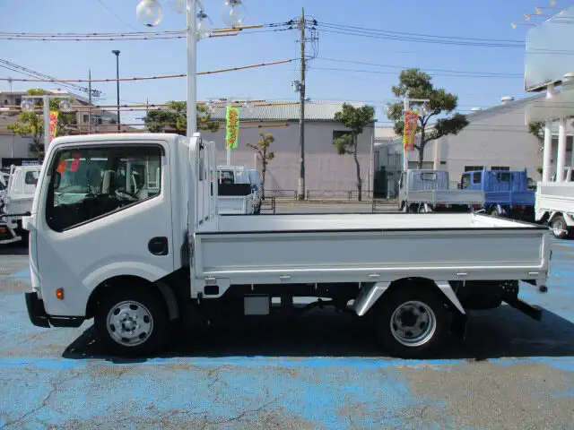 日産 アトラス 小型 平ボディ CBF-SQ2F24 H30の中古トラック画像6