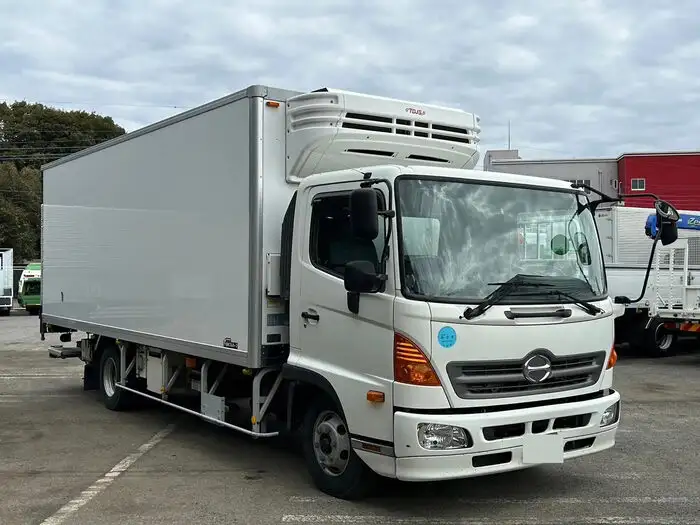 日野 レンジャー 中型/増トン 冷凍冷蔵 低温 パワーゲートの中古トラック画像2