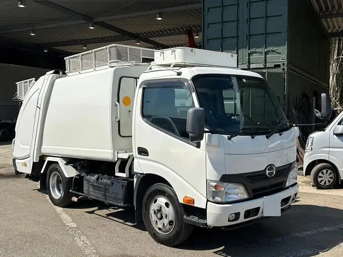 日野 デュトロ 小型 パッカー車 プレス式 TKG-XZU600Xの中古トラック画像2