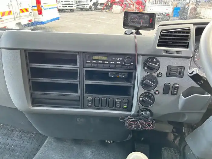 三菱 ファイター 中型/増トン パッカー車 プレス式 TKG-FK71Fの中古トラック画像15
