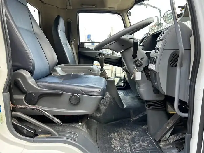三菱 ファイター 中型/増トン パッカー車 プレス式 TKG-FK71Fの中古トラック画像13