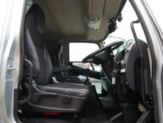 三菱 ファイター 中型/増トン 車両重機運搬 ラジコン ウインチの中古トラック画像10