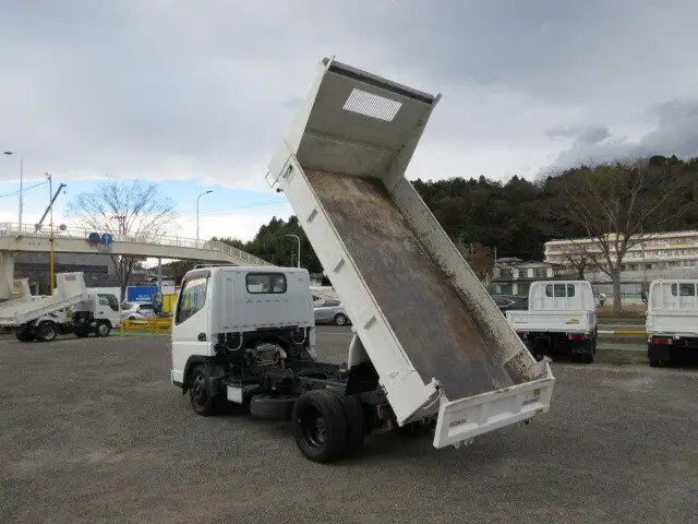 三菱 キャンター 小型 ダンプ PA-FE71BBD H18の中古トラック画像4