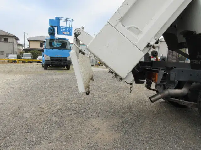 三菱 キャンター 小型 ダンプ PA-FE71BBD H18の中古トラック画像9