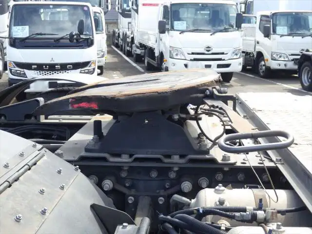 いすゞ ギガ 大型 トラクター ハイルーフ 1デフの中古トラック画像8