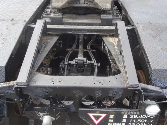 いすゞ ギガ 大型 トラクター ハイルーフ 2デフの中古トラック画像7