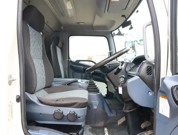 日野 レンジャー 中型/増トン 車両重機運搬 ラジコン ウインチの中古トラック画像10