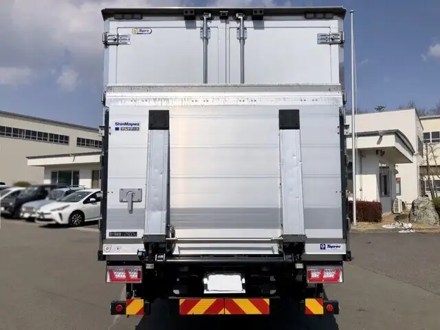 日野 レンジャー 中型/増トン 冷凍冷蔵 低温 パワーゲートの中古トラック画像4