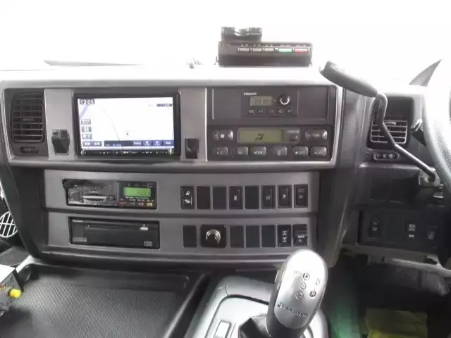 日野 プロフィア 大型 トラクター ハイルーフ 2デフの中古トラック画像10