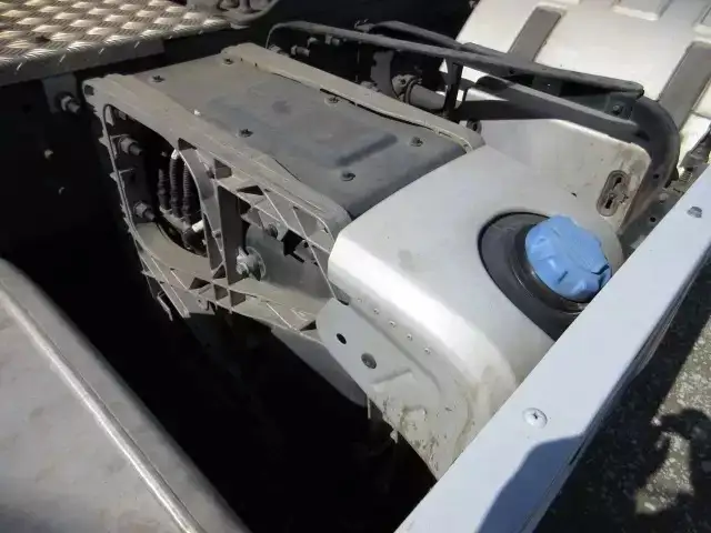 ボルボ トラック 大型 トラクター ハイルーフ 1デフの中古トラック画像16