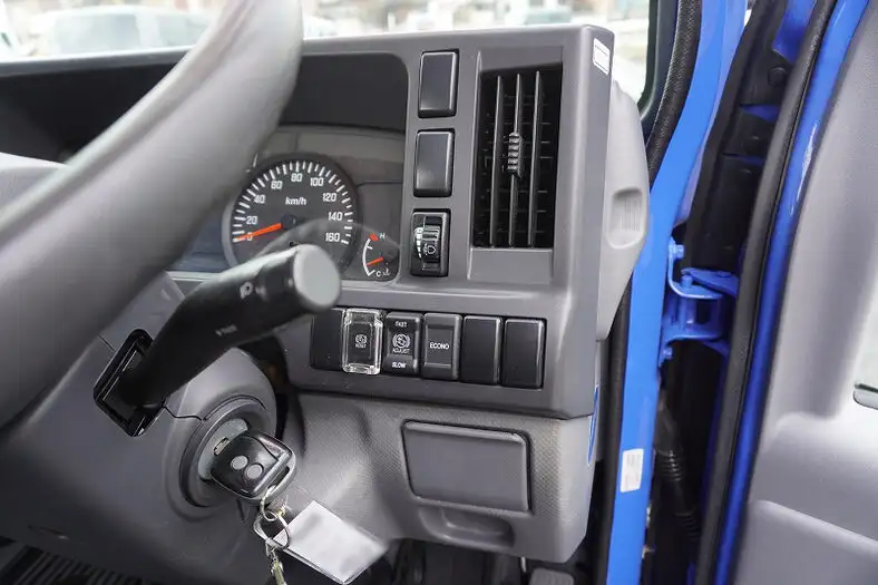いすゞ エルフ 小型 平ボディ TPG-NJR85A H29の中古トラック画像10