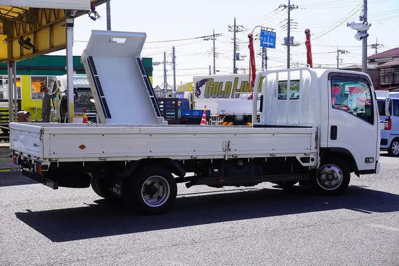 いすゞ エルフ 小型 平ボディ 床鉄板 TRG-NLR85ARの中古トラック画像5