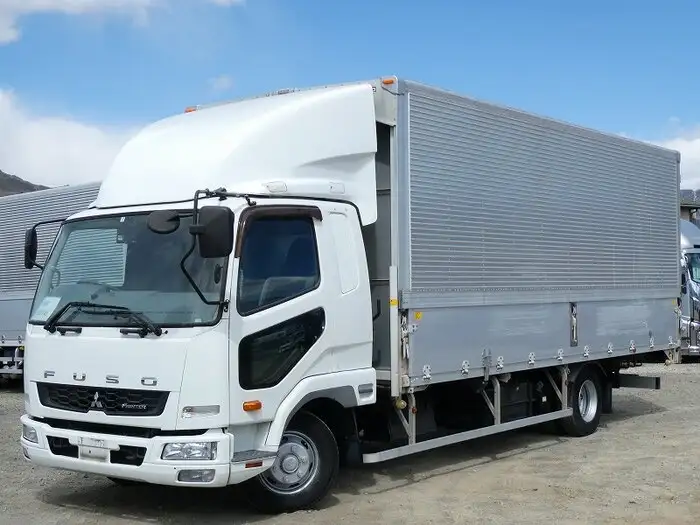 三菱 ファイター 中型/増トン ウイング エアサス ベッドの中古トラック画像1