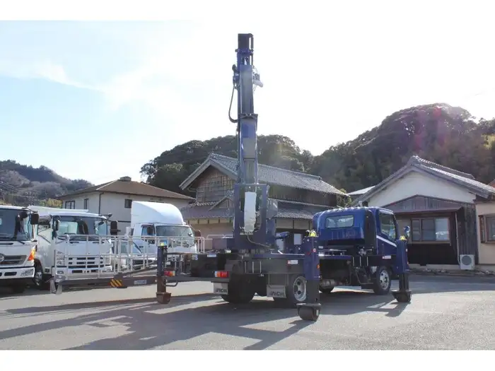 いすゞ エルフ 小型 高所・建柱車 建柱車 の中古トラック画像13