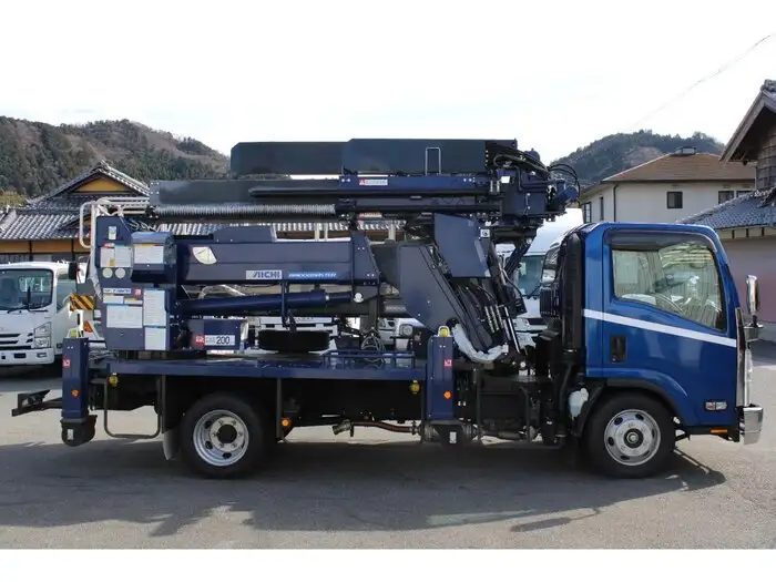 いすゞ エルフ 小型 高所・建柱車 建柱車 の中古トラック画像4
