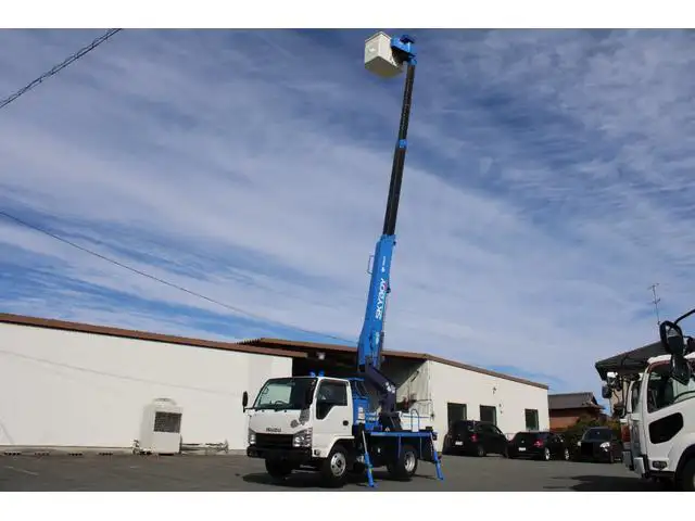 いすゞ エルフ 小型 高所・建柱車 高所作業車 電工仕様の中古トラック画像13