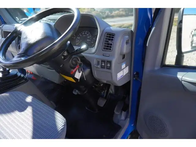 トヨタ トヨエース 小型 平ボディ Wキャブ の中古トラック画像12