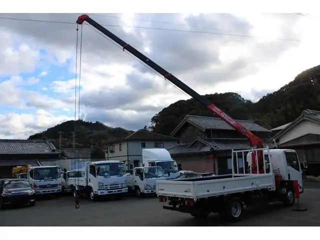 いすゞ エルフ 小型 クレーン付 4段 ラジコンの中古トラック画像12
