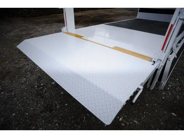 日産 アトラス 小型 平ボディ パワーゲート の中古トラック画像11