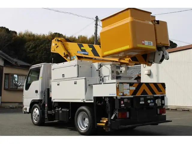 いすゞ エルフ 小型 高所・建柱車 高所作業車 電工仕様の中古トラック画像4